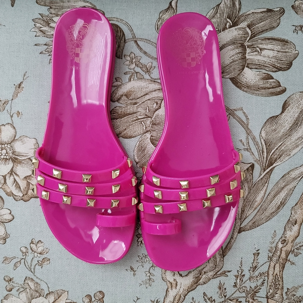 NIB- Vince Camuto Studded Jelly Sandals, Elishenta Pink 7